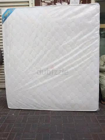 King size 180x200cm mattress. All times delivery available