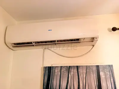 Used wall-mounted split air conditioner (indoor unit) - good working condition