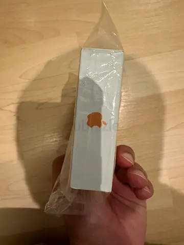 Sealed price non-negotiable Apple Pro max Iphone 17 (New) - Unopened Box