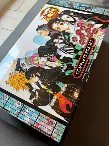 Demon Slayer Complete Manga Box Set Vol. 1–23 + Extras