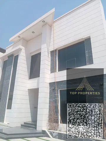 🏡 للبيع فيلا فاخرة في العالية – موقع استثنائي وتشطيبات متكاملة ✨  📍 الموقع: العالية – على شارع رئيسي، وموقع مباشر ومميز بالقرب من شارع الشيخ محمد بن