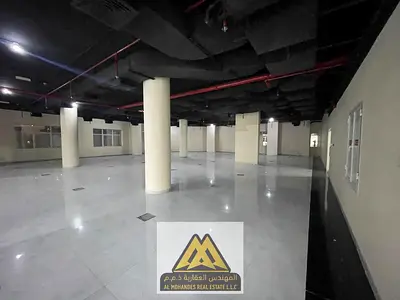 Entire Commercial Floor | Al Rashidiya 2 – Ajman. Excellent opportunity to rent an entire commercia