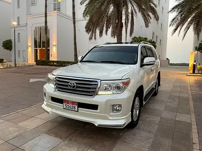 2014 Toyota Land Cruiser VXR GCC للبيع تويوتا لاندكروزر 5.7