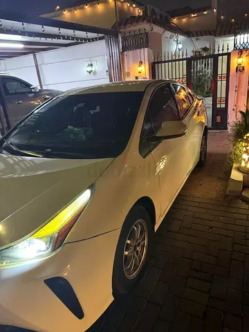 إعلان بيع سيارة – تويوتا بريوس Eco 2019 خليجية For Sale: Toyota Prius ECO 2019 – GCC Specs