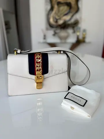 Gucci Sylvie medium shoulder bag, Off- white