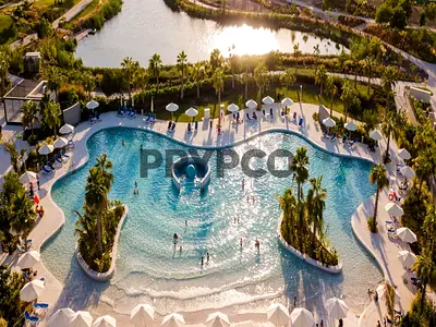 Golf View | 1BR + Study | Private Balcony