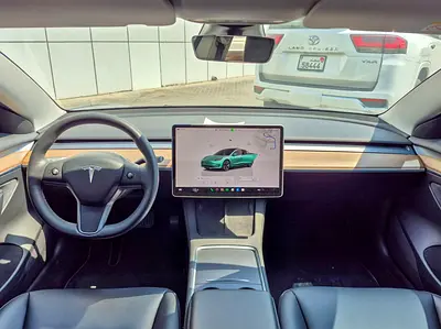 صورة 9 لـ 2023 Tesla MODEL 3