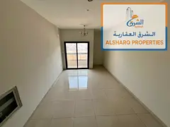 Second-time occupancy (like-new condition) – Prime location – Free sewage service – Spacious