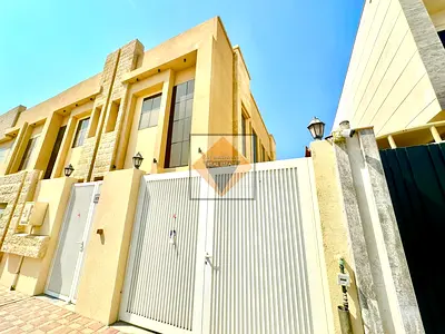 فيلا فاخرة جديدة بالكامل | 4 غرف نوم + خادمة + مخزن + غسيل | الحوشي – الشارقة