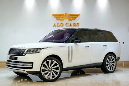 2022 Range Rover Vogue SE P530 / Warranty / GCC Specs