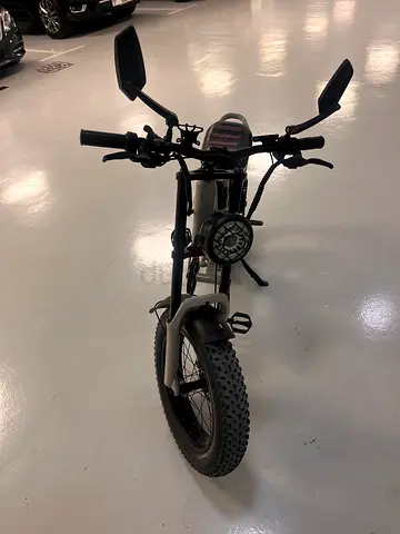 Electric scooter
