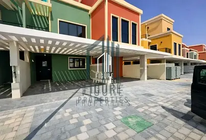 3Bed Vastu | First Line To The Portofino Lagoons | Less Than Market Price