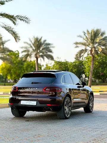 2016 Porsche MACAN — фото 10