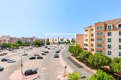 Vacant | Great Location | Well-Maintained