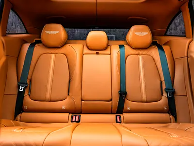 2025 Aston Martin DBX 缩略图 20