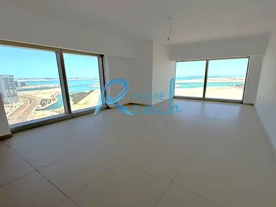 Corner Unit | Vacant | Partial Sea View