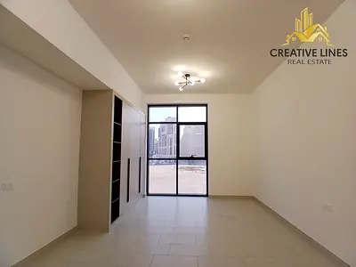 CHILLER FREE//GAS FREE//ALL AMENITIES//MODREN LIVING//NEXT TO METRO STATION