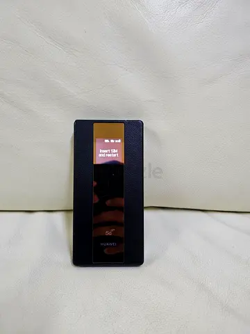 Huawei 5G Mobile WiFi Hotspot (Pocket Router) - Works, needs SIM