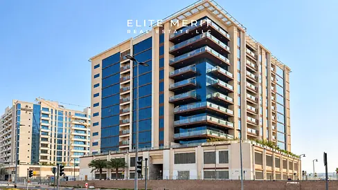 Skyline View | Close to Metro | Spacious Layout | Vacant