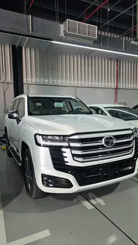 Toyota Land Cruiser 2026 VXR - 3.5 TWIN TURBO HYBRID - GCC Specs