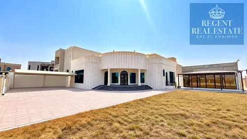 Semi Furnished 4 Beds + Maid Villa Prime Location