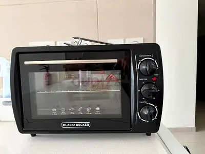 Black+Decker countertop electric oven