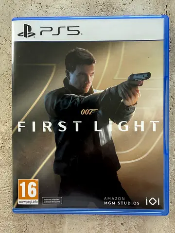 PS5 Game - 007: First Light (physical Disc)