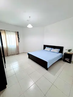 Spacious Private Room