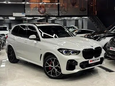 BMW Warranty+Service 2027 | Original Paint | Black Edition | Full Option | GCC