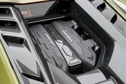 صورة مصغرة 16 لـ 2025 Lamborghini REVUELTO