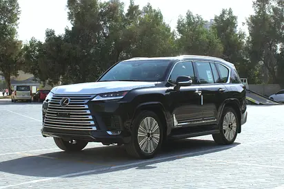 2026 Lexus LX-SERIES — фото 3