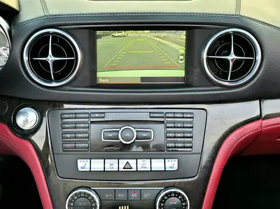 2013 Mercedes-BENZ SL thumbnail 17