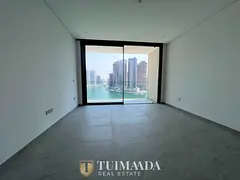 Calan & Burj View Studio | Peninsula Four | Balcony Access