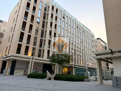 A Spacious Studio for Modern Living / Huge size / Parking and gym free