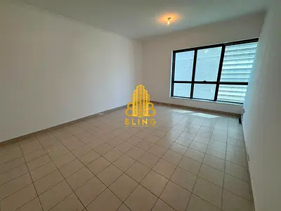 Alluring 2BHK With Closed Kitchen & Built-In Cupboards