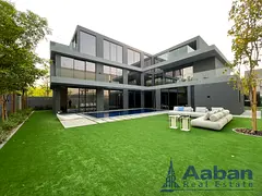 LUXURIOS TOWNHOUSE FOR SALE