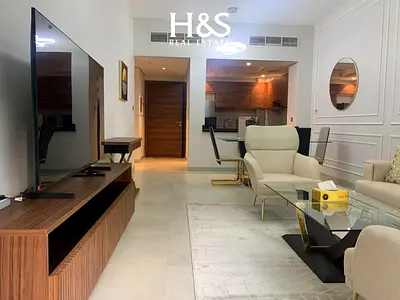 Fully Furnished 2 BR | Direct Access to Amenities | Study