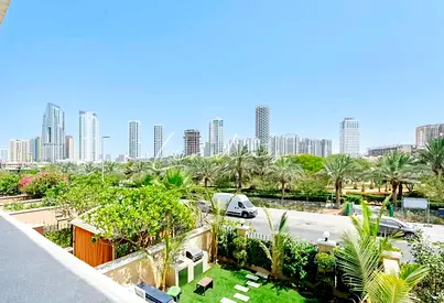 Fully Renovated 3BR+Maid’s | Park-Facing