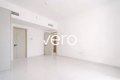 High Floor I Brand New Unit I Community View