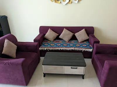 Purple 5 seater sofa set in good condition