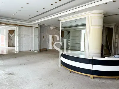 Semi Fitted | Spacious Layout | Vacant