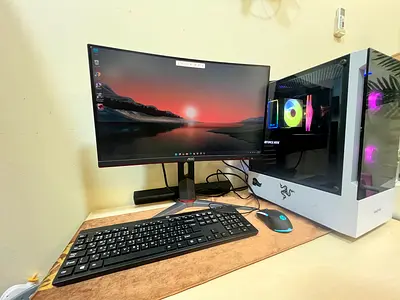 🔥 GAMING PC SETUP FOR SALE – COMPLETE PACKAGE! 🔥  🎮 RTX 3050 8GB | i5-10400F | 16GB RAM | Curved