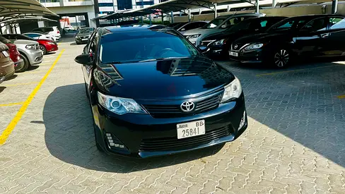 Toyota Camry SE 2014 GCC Specs