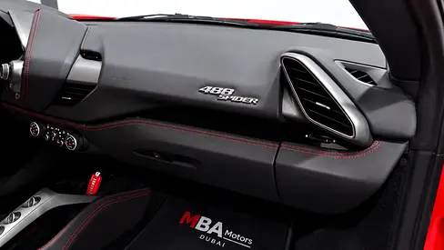 2018 Ferrari 488 SPIDER 缩略图 13