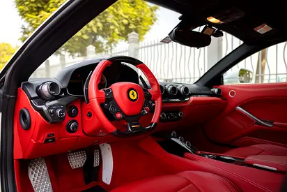 2014 Ferrari F12 BERLINETTA — фото 10