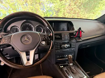 2012 Mercedes-BENZ E-CLASS 照片 6