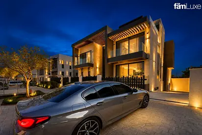 Extraordinary Custom | Vacant | Basement Parking