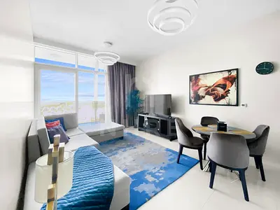 Golf Course View | High Floor | Vacant | Furnished