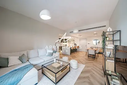 Beautiful | Fully Upgraded & Furnished | Vacant