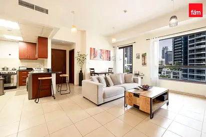 Fully Furnished | Cozy | Marina View